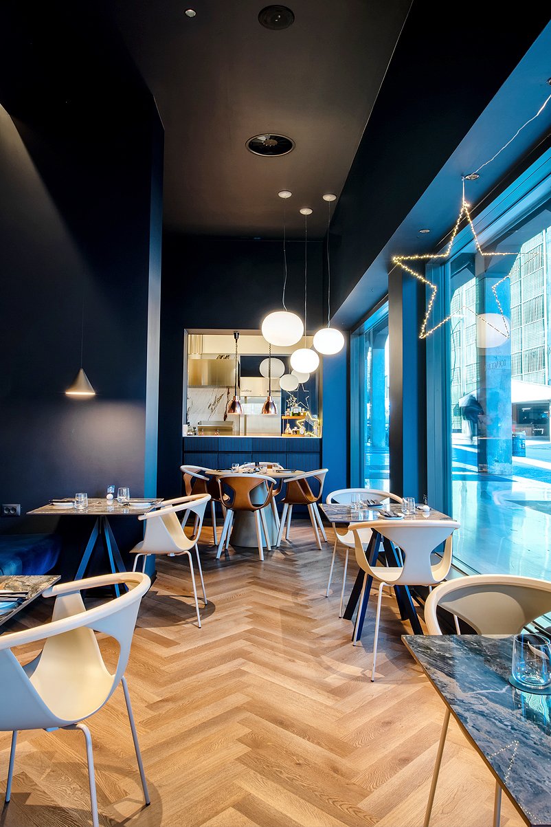 One Bistrò Tapas & Lounge